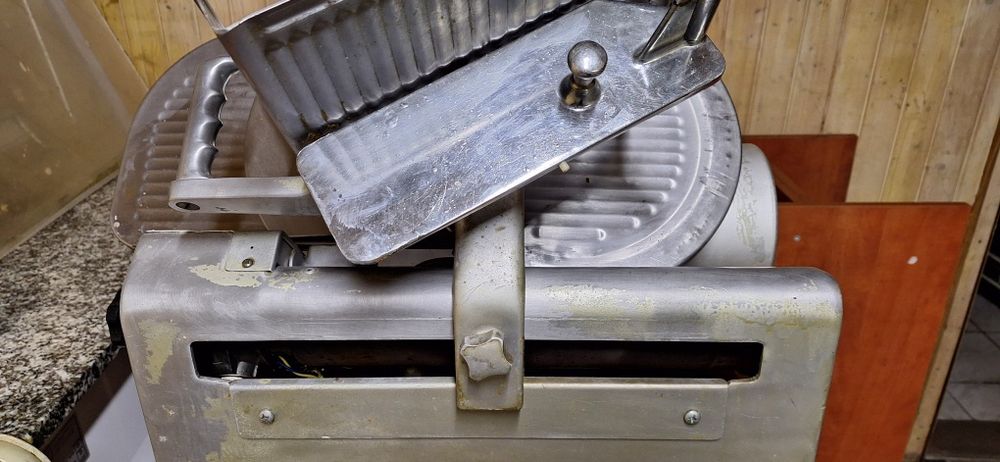 Krajalnica wędlin sklepowa maga automatyczna