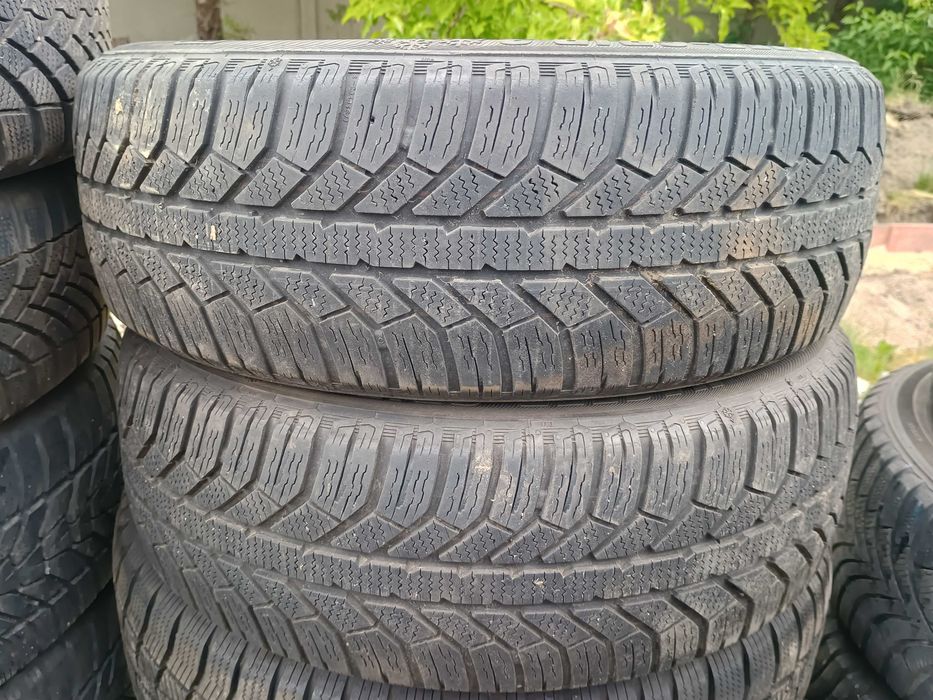 Zimowe opony Semperit 185/60 r15 2017r. Bieżnik 5,8 mm Para 2 sztuki