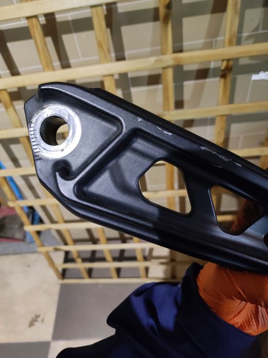 Suporte de matrícula MT 09 2°geração
Original 
Com luz de matrícula e