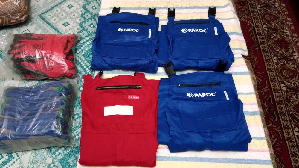 Комбінезони,перчатки,все разом (2000грн)