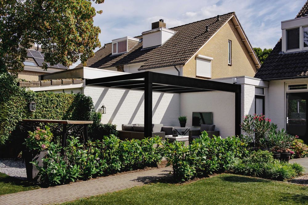 Pergola tarasowa ze szklanym dachem