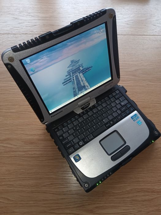 Laptop warsztatowy twardy Panasonic Toughbook i5/8GB/240SSD Windows 10