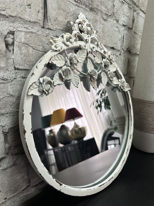 Зеркало в стиле шебби-шик