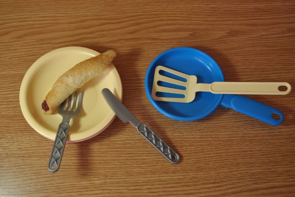 Дитячий іграшковий посуд