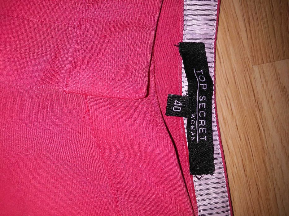 Spodnie Top Secret, r.40