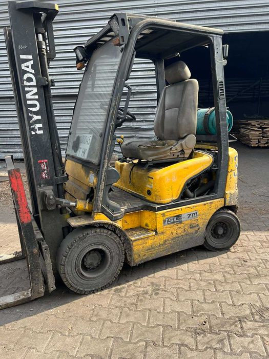Навантажувач Hyundai 15l 7m 2 500 Навантажувачі Рівне на Olx 