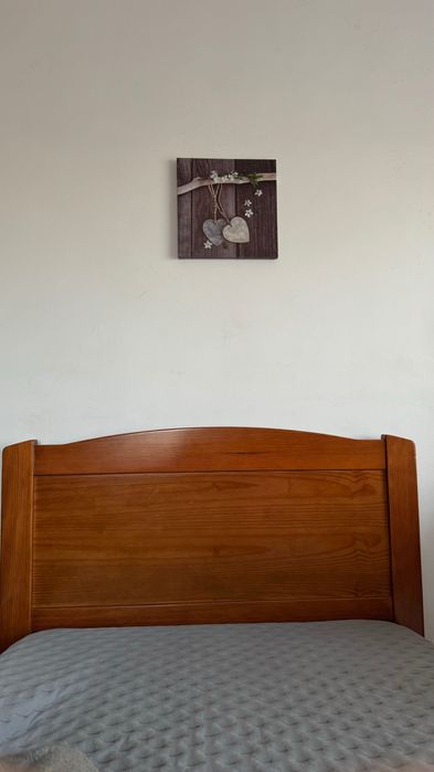 CONJUNTO Cama Solteiro + Mesa de Cabeceira