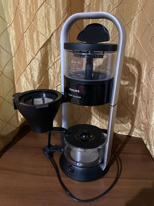 Автоматическая кофеварка Philips Café Gourmet