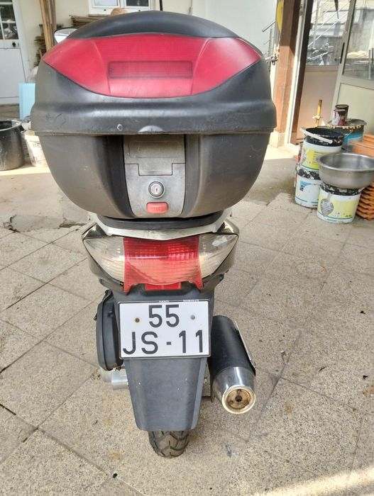 scooter Peugeot 125.cc