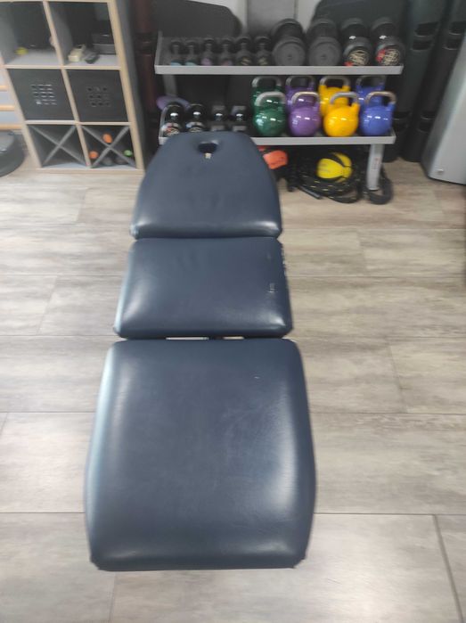 Vendo Marquesa massagem tripartida, versátil e 100% funcional.
