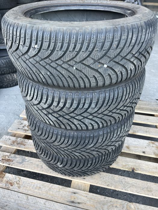Opony /zimowe /15/65/195 komplet 4szt