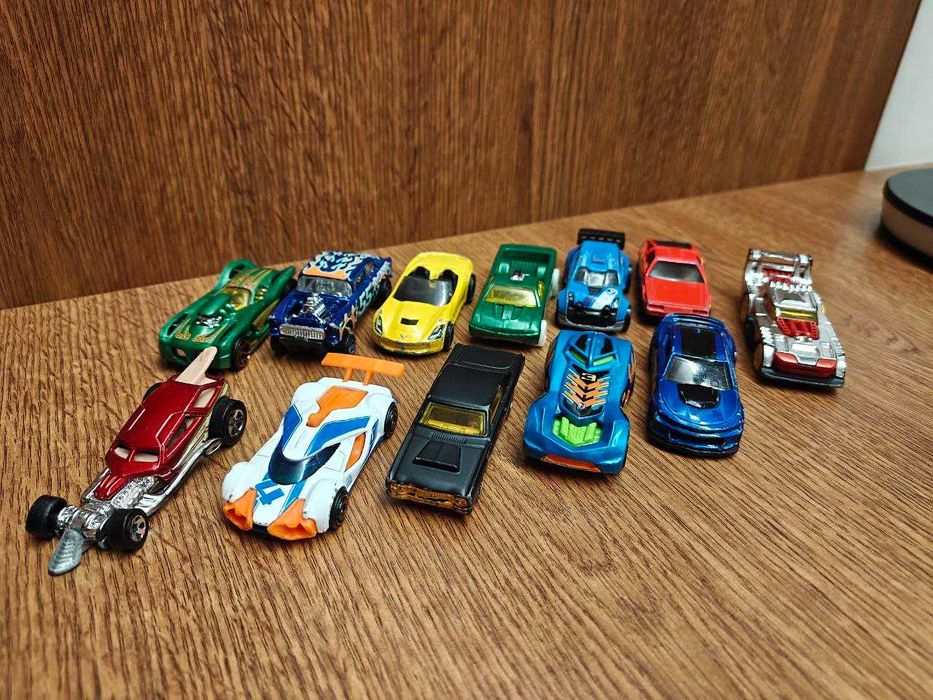 Hotwheels машинки хотвилс 12 штук