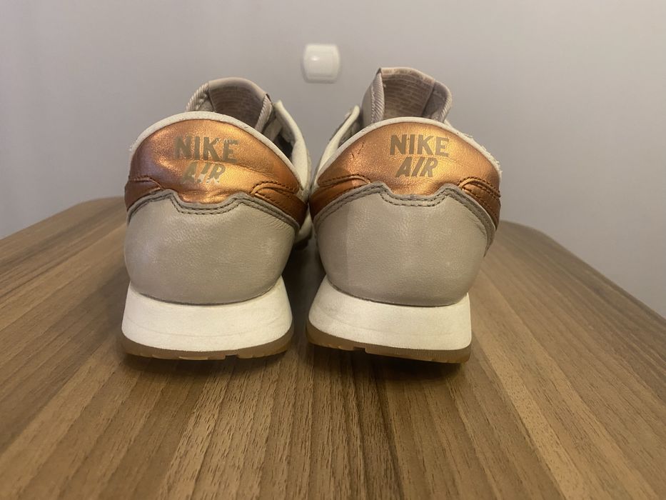 Sneakersy Skórzane  Nike air Pegasus 83