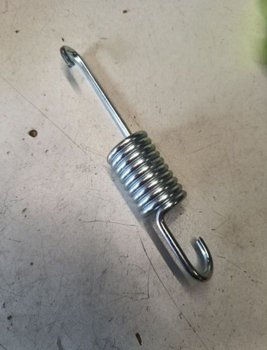 Sprężyna stopki nóżki centralnej MZ ETZ 150 -250 -251