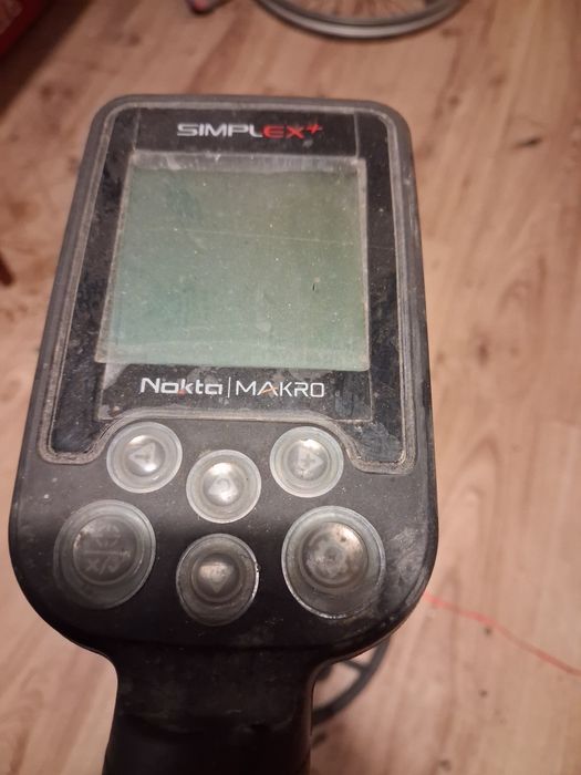 Wykrywacz metali Nokta Makro Simplex+