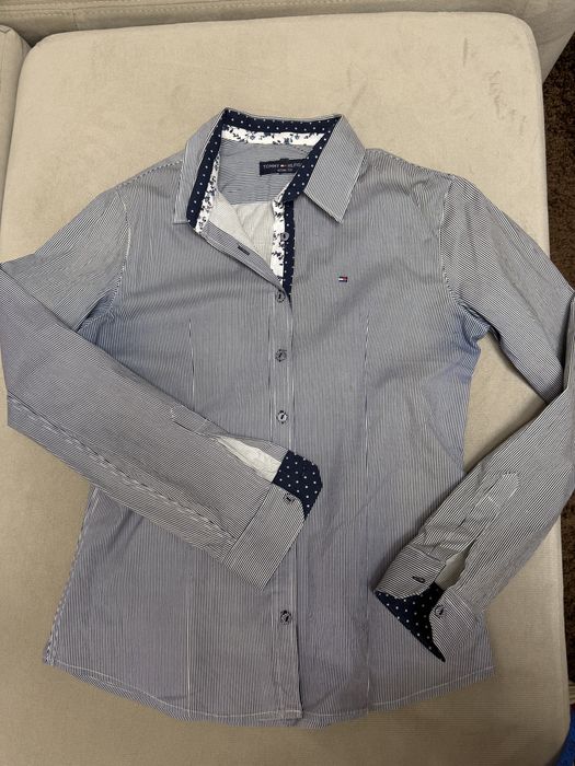 Koszula damska Tommy Hilfiger M w paski slim fit granatowa biala