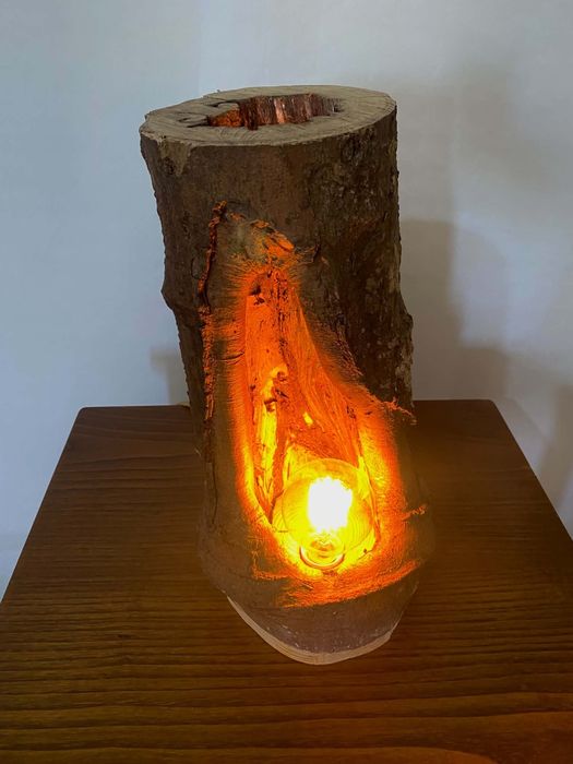 Candeeiro de mesa