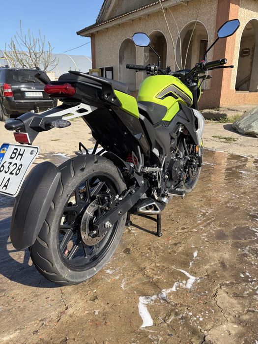 Продам Lifan SR220