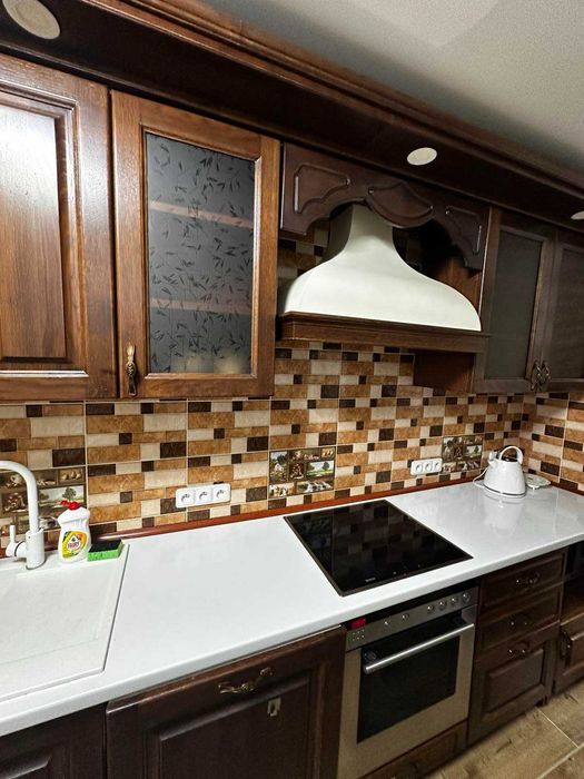 Продається квартира у м. Тячів