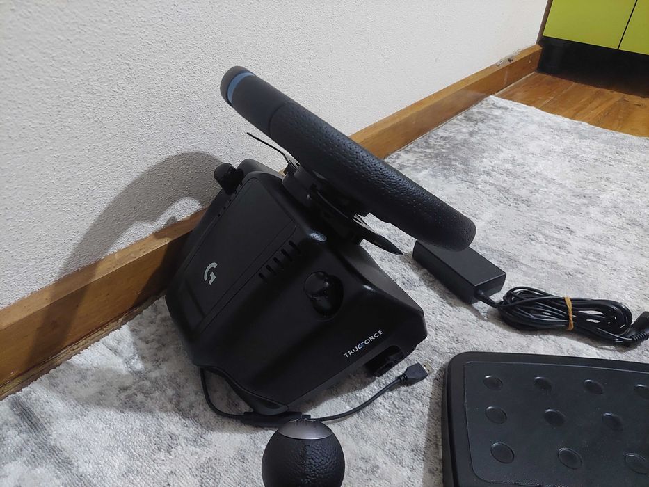 Logitech g923 como novo