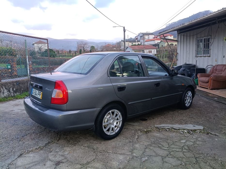 Hyundai accent 1.3