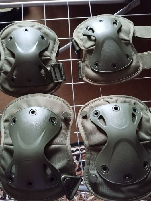 Комплект наколенников и налокотников