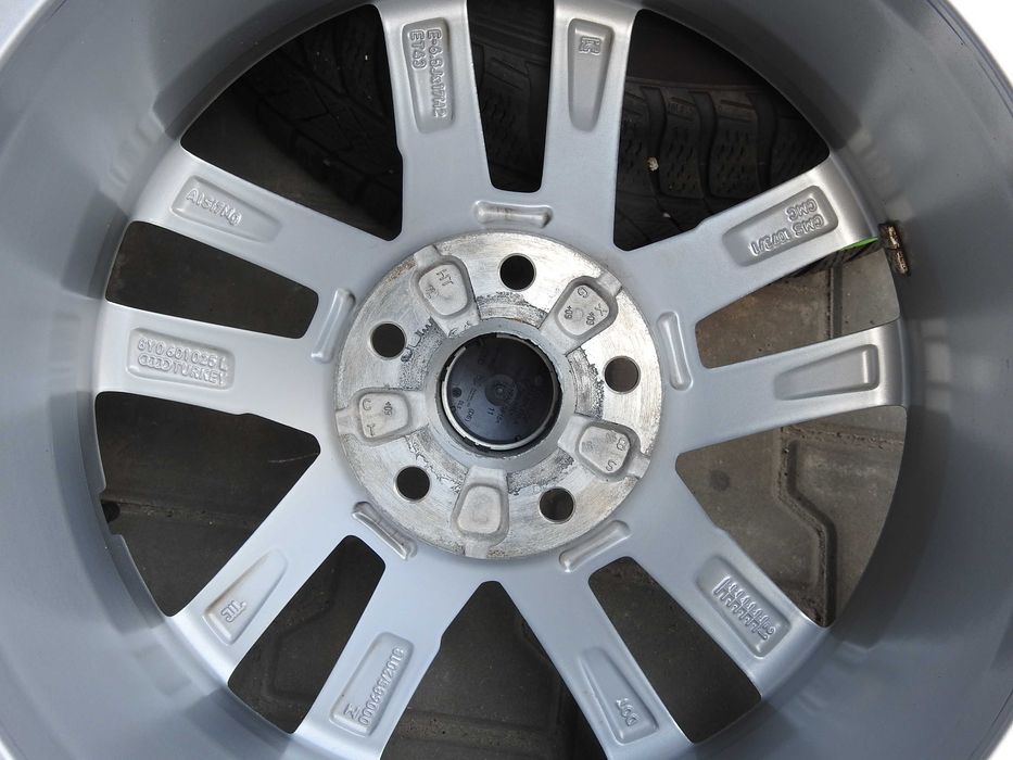 4xAlufelgi 17'' AUDI 6,5J 5x112 et43 4Y0  2021 rok Stan BDB+