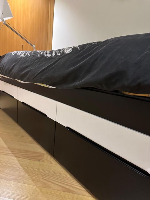 Cama de solteiro