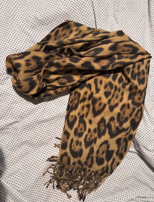 Cachecol leopardo