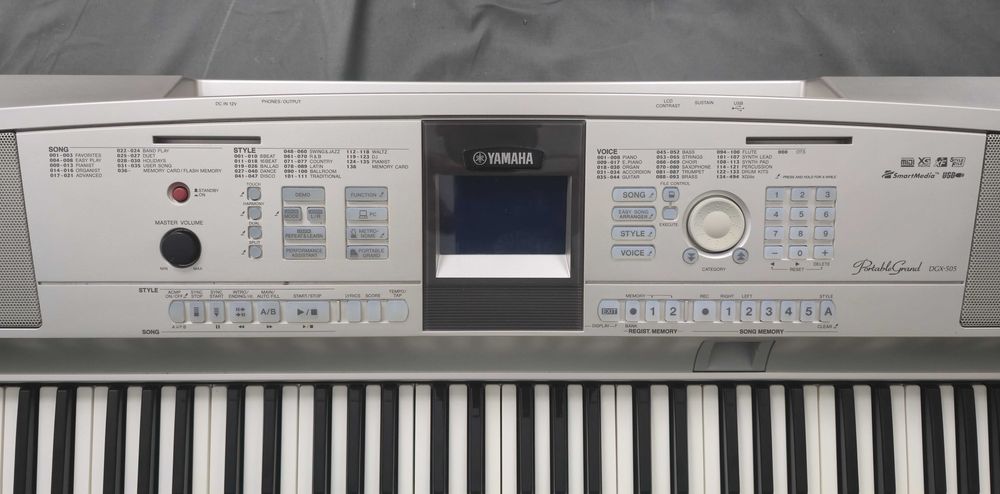 Yamaha DGX 505 Pianino Cyfrowe