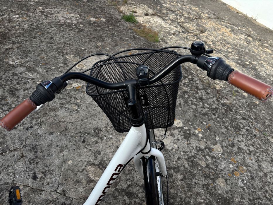 Bicicleta de cidade de quadro baixo