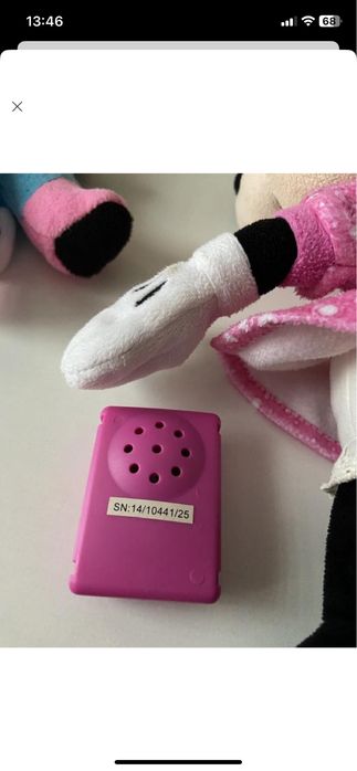 Minnie mouse і Шериф Келлі