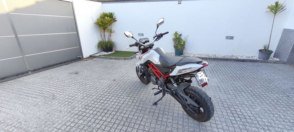 Benelli TNT 125 (mota A1)