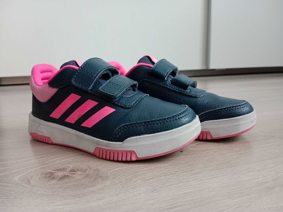 buty dla dziewczynki ADIDAS rozmiar 30- stan bardzo dobry