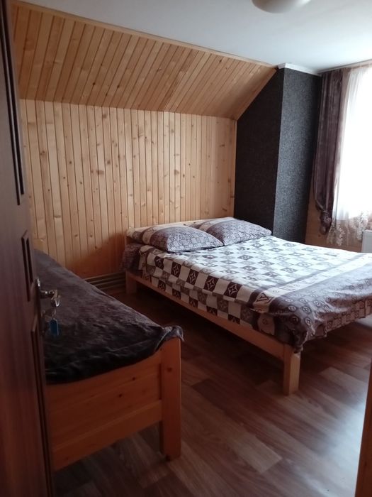 Відпочинок в Буковелі(Поляниця) садиба Щастя