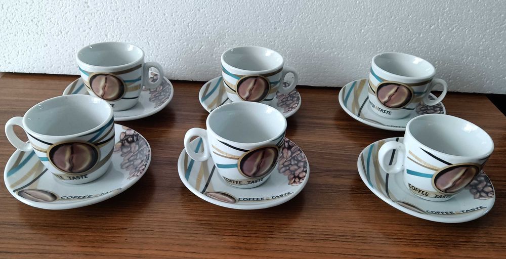 conjunto de porcelanas vidros canecas serviços