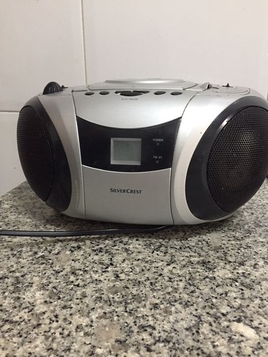 15€ vendo radio com mp3 e cd