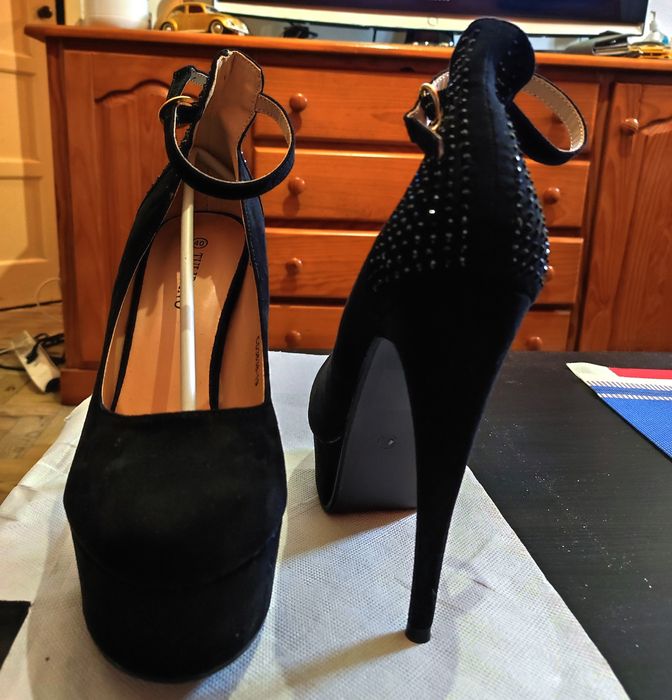 Sapatos novos altura 15cm salto agulha