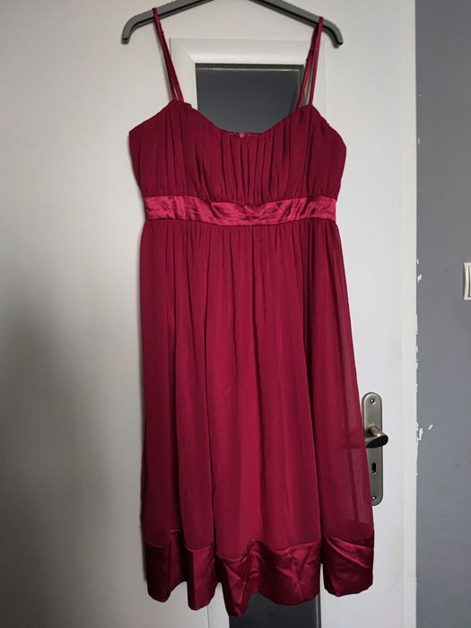 Piekna sukienka wieczorowa rozm 38