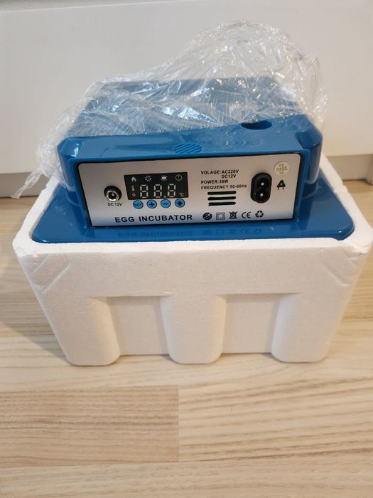 Инкубатор 12v 220v