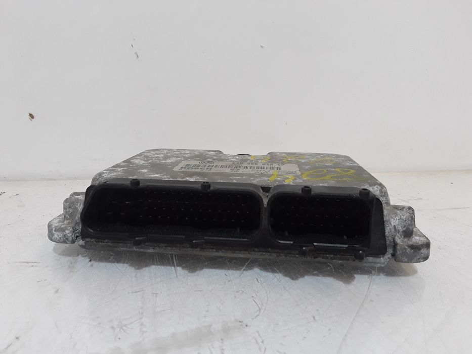 Centralina de Motor - VOLKSWAGEN Golf IV (1J1) | 97 - 07