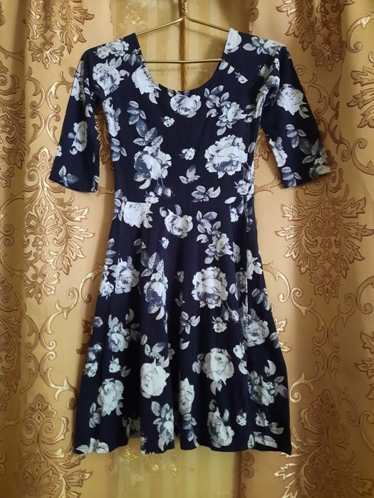 Сукня жіноча,б/у, матеріал х/б