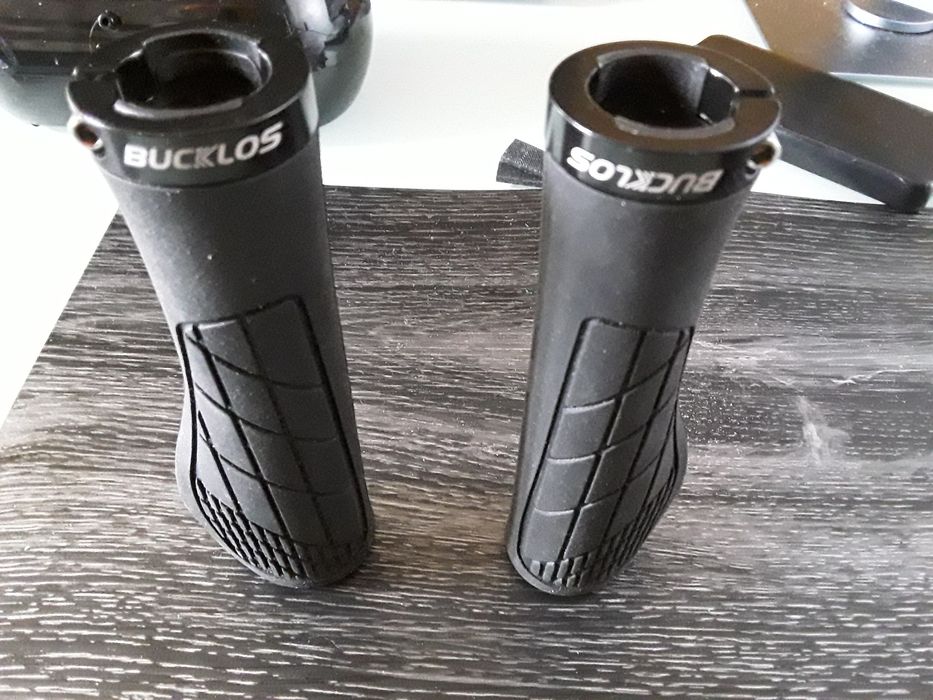 Punhos para trotinete ou bicicleta.descanço para tronitete segway.