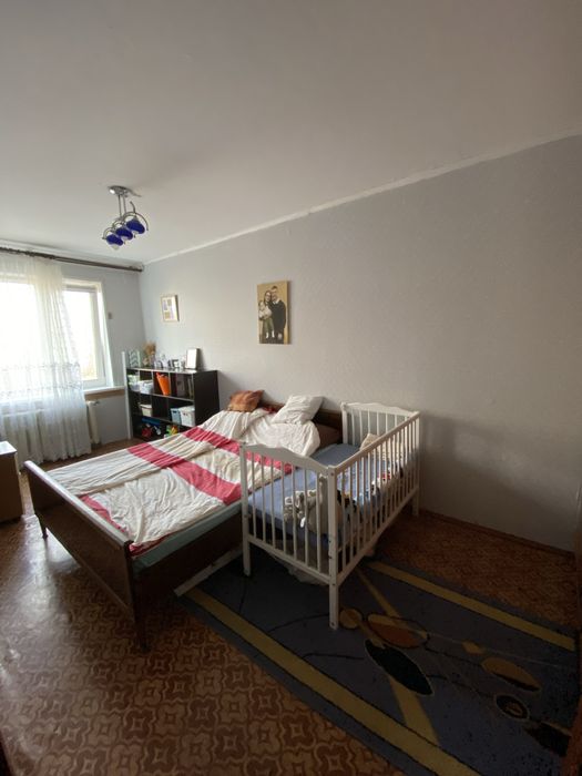 Продам 3-х кімнатну квартиру