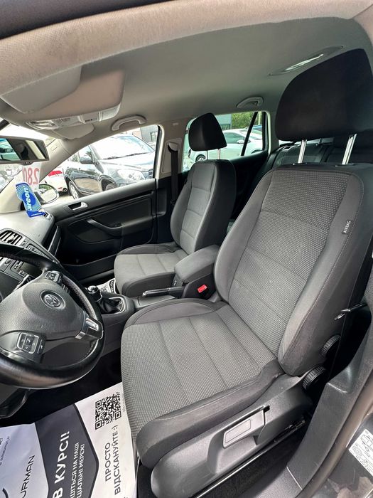 Продам Volkswagen Golf 2013 рік можлива розстрочка,кредит,обмін!