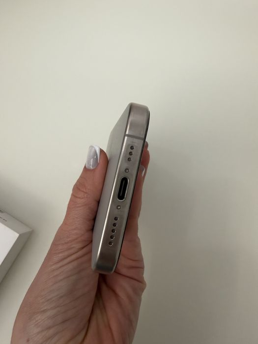 iPhone 15 pro, 128 gb