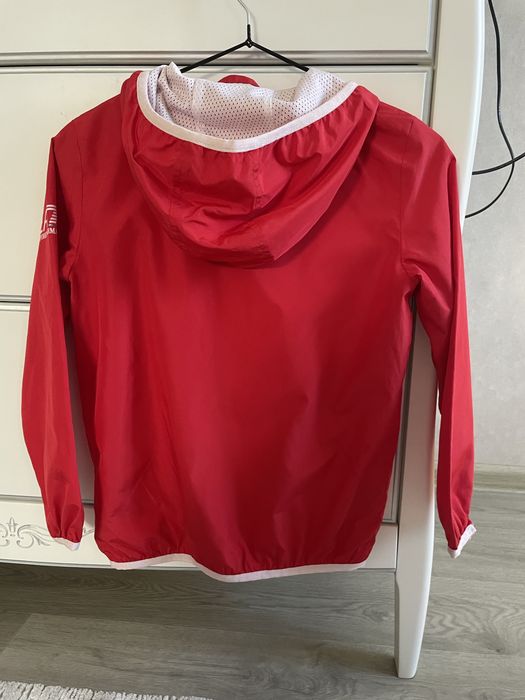 Куртка ветровка Benetton
