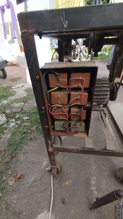 Добротна циркулярка 220в.