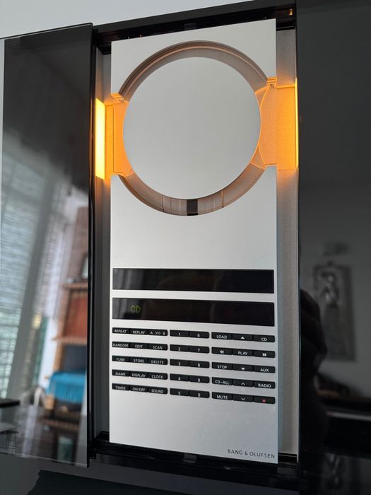 Bang Olufsen BeoSound 3000