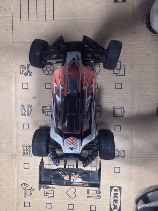 podowzie rc z karoseria